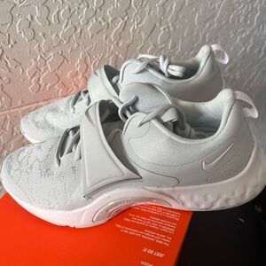 Brand New Nike Renew In-Season TR 12 women’s running shoe